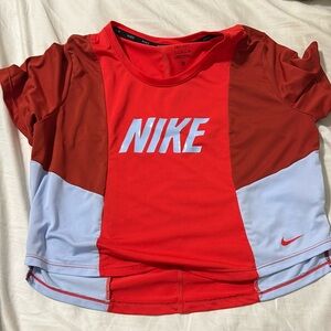Nike crop